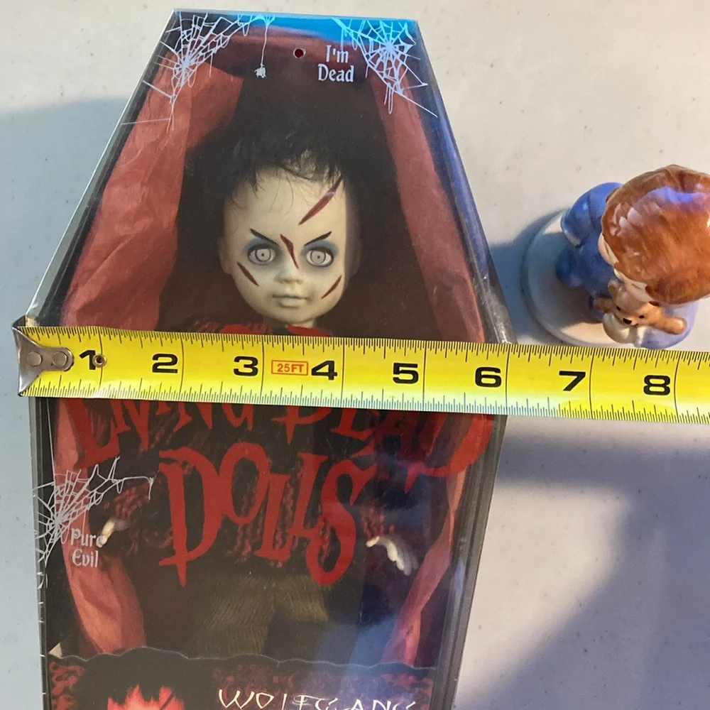Mezco living dead